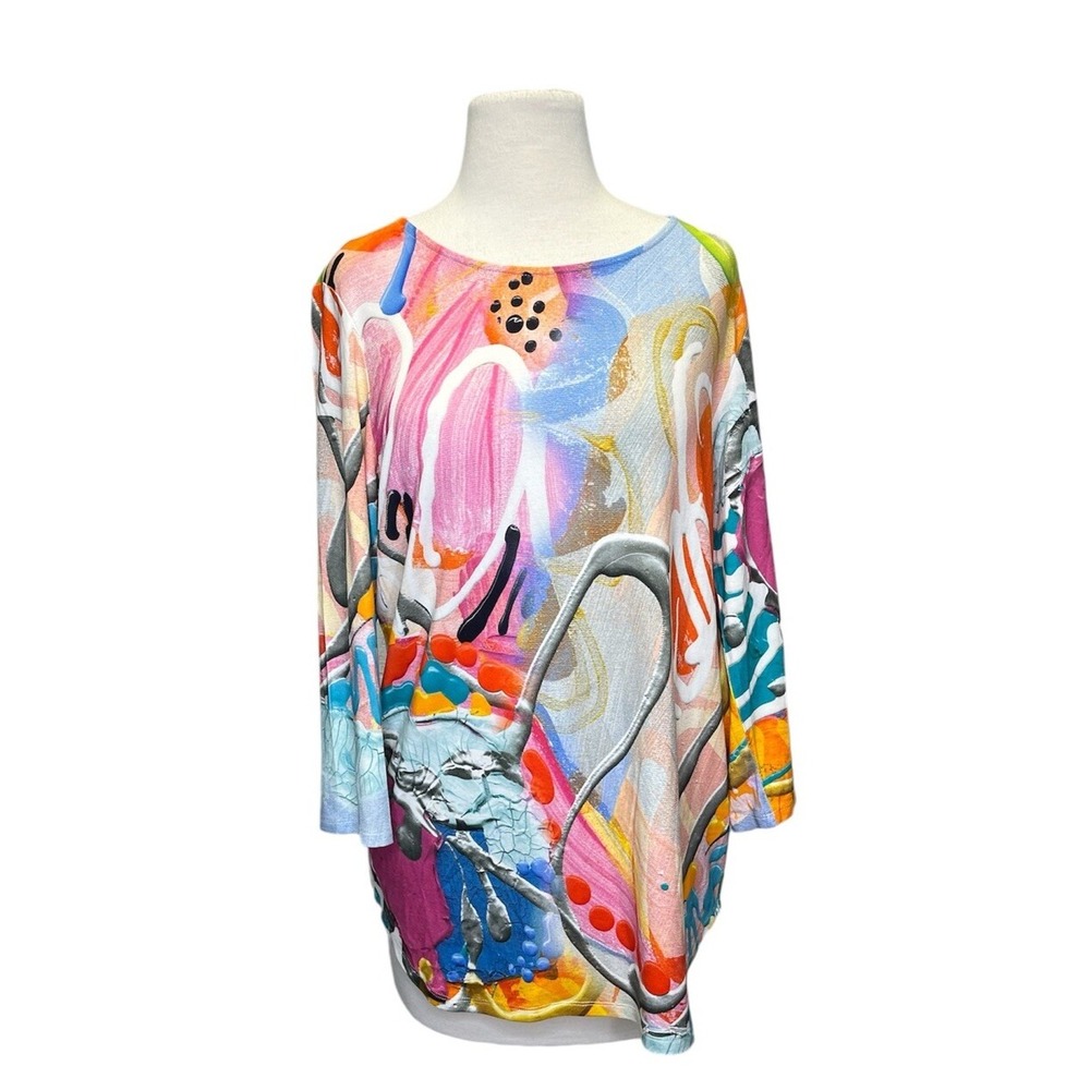 Claire Desjardins Happy Days Abstract 3/4 Sleeve Tunic Top Medium Round Neck
